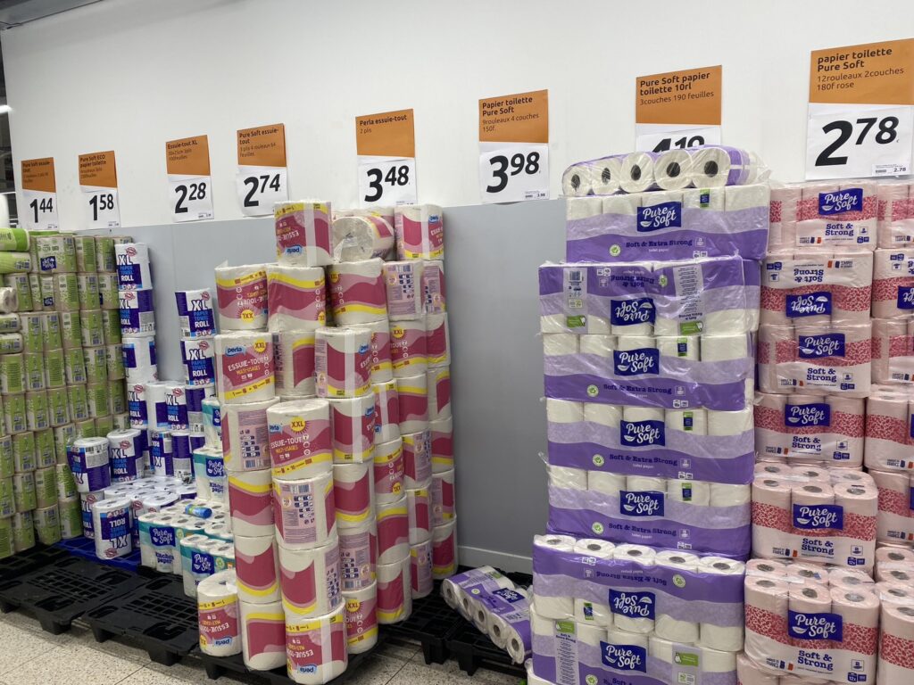 Actionのトイレットペーパー