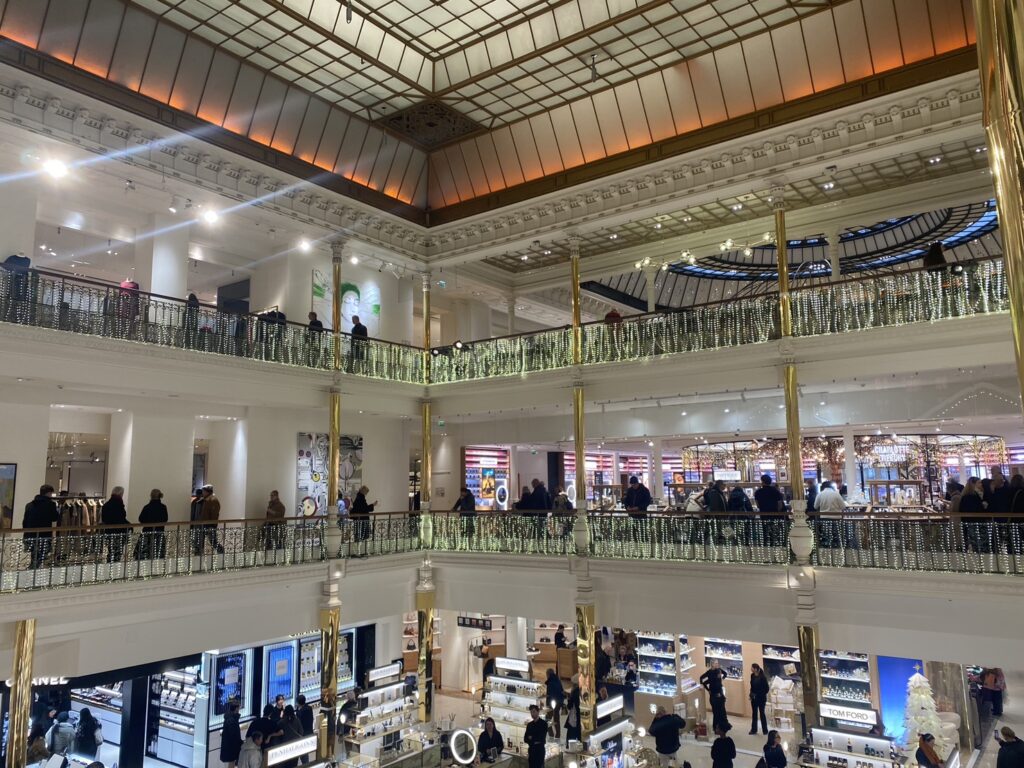 パリのボン・マルシェ