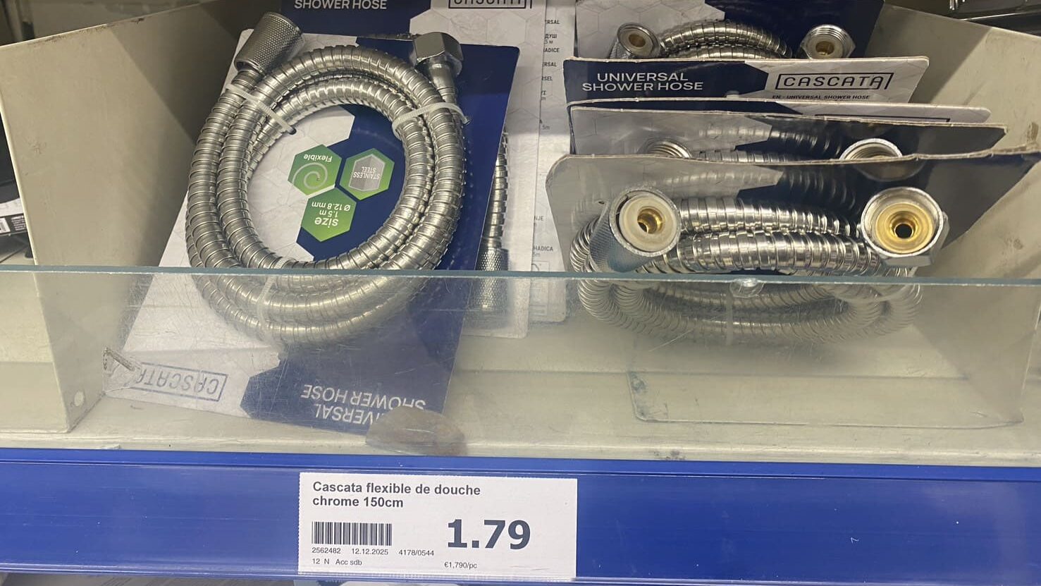 Actionのシャワーホース