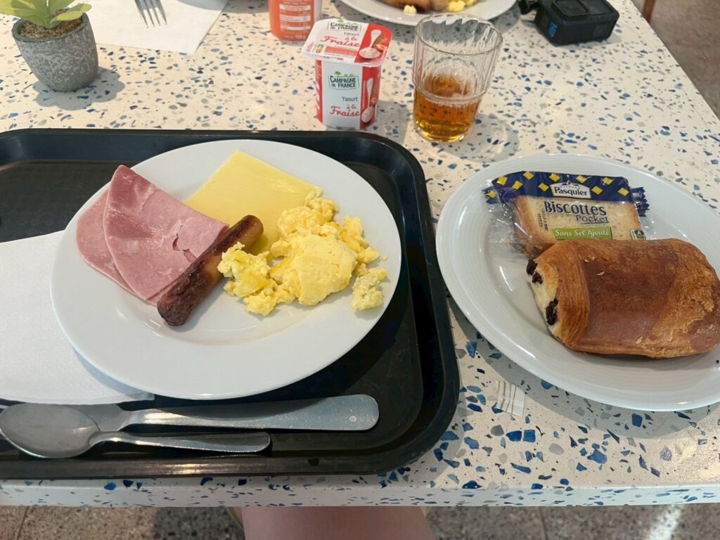 Isidore Nice Ouestの朝食