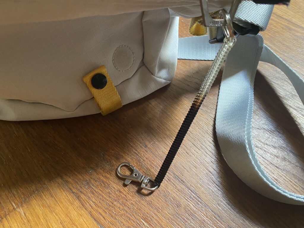 スマホ用スプリングストラップ