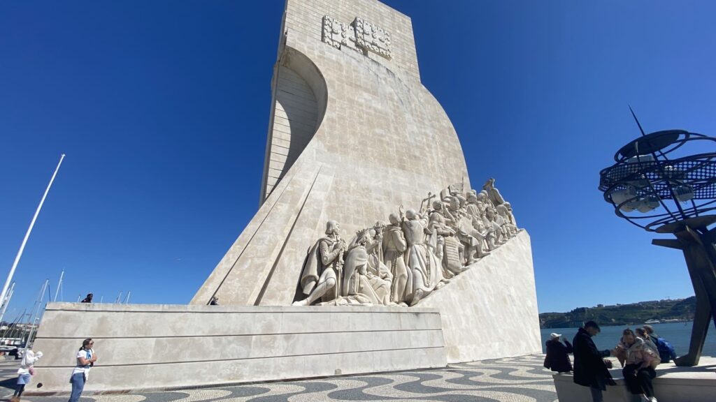 発見のモニュメント