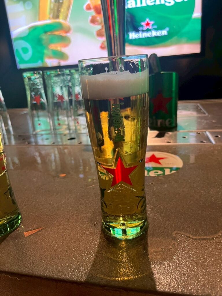 ハイネケン体験のビール