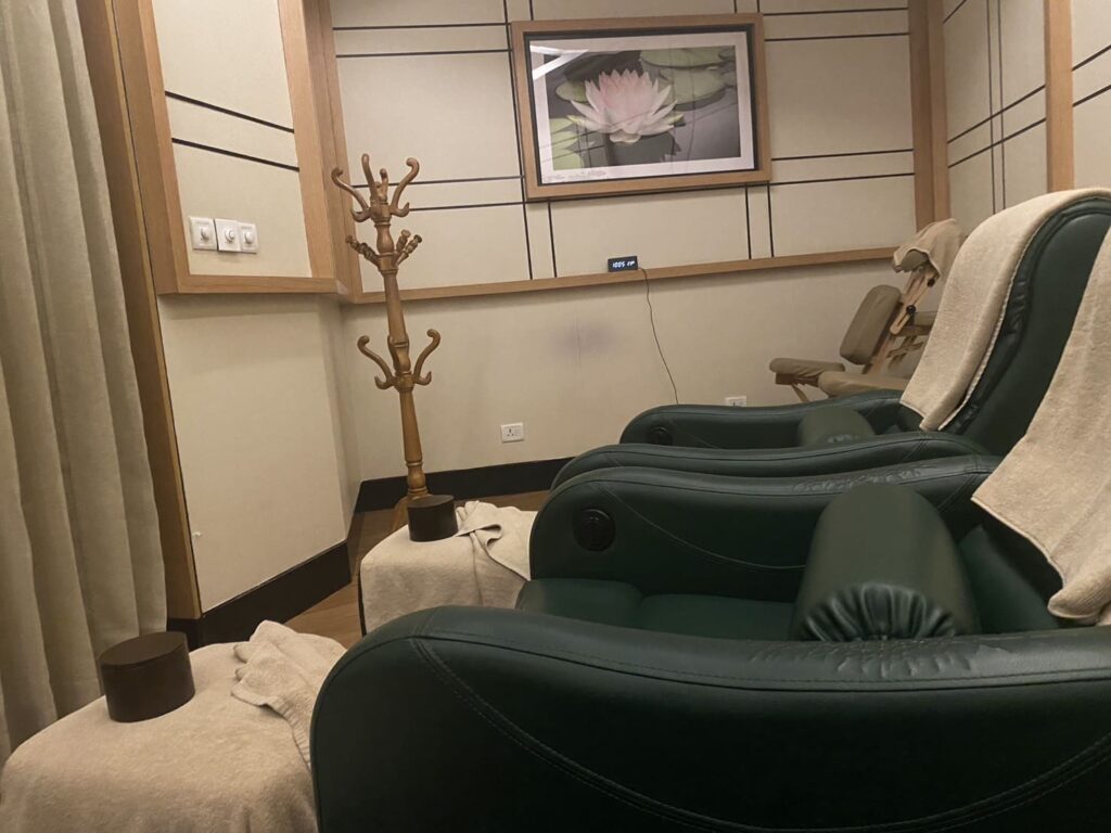 ENCALM SPAのマッサージ室
