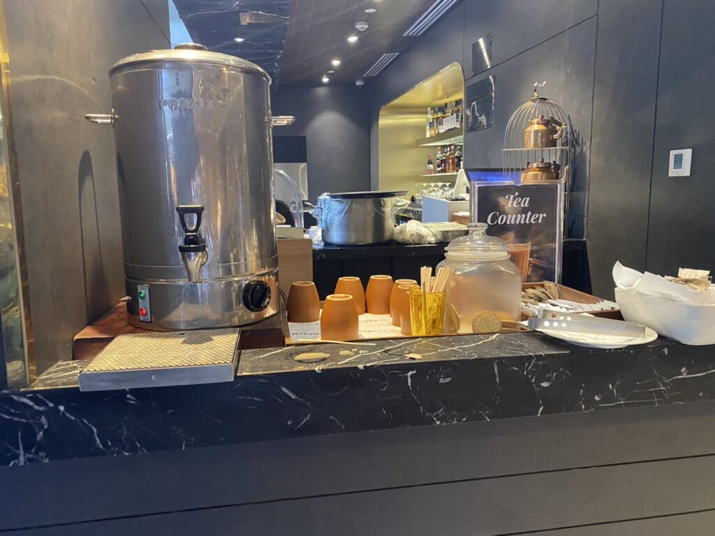 Encalm Loungeのチャイコーナー